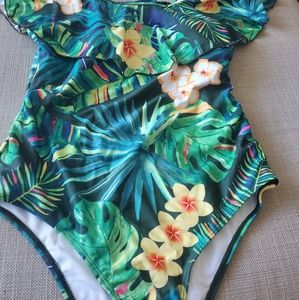 ZOLA medium maternity bathingsuit